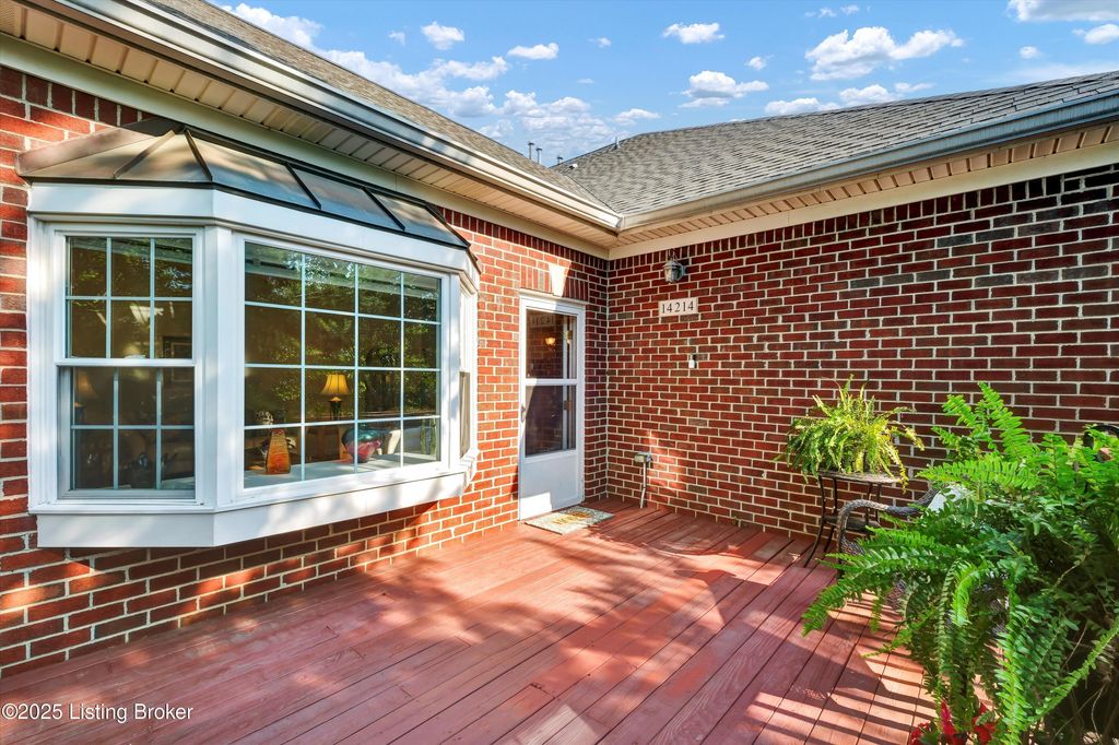 Photo of 14214 Troon Dr, Louisville, KY 40245 (MLS # 1700592)