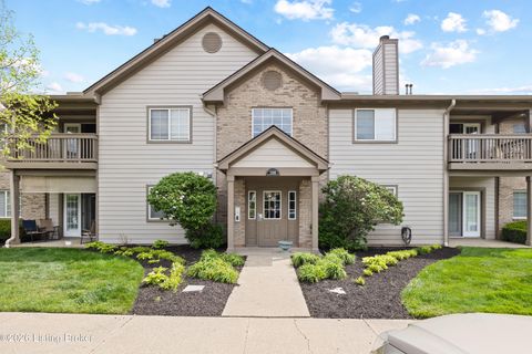 Photo of 1203 Taxus Top Ln #201, Louisville, KY 40243 (MLS # 1714610)