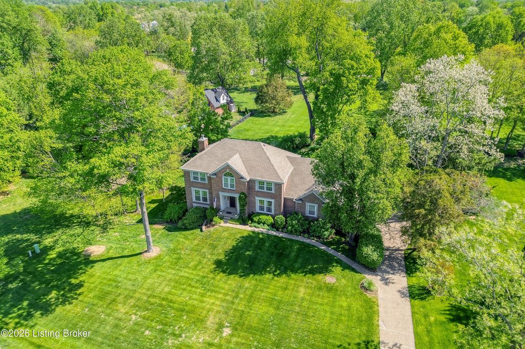 Photo of 4007 Maple Hurst Dr, Crestwood, KY 40014 (MLS # 1712067)