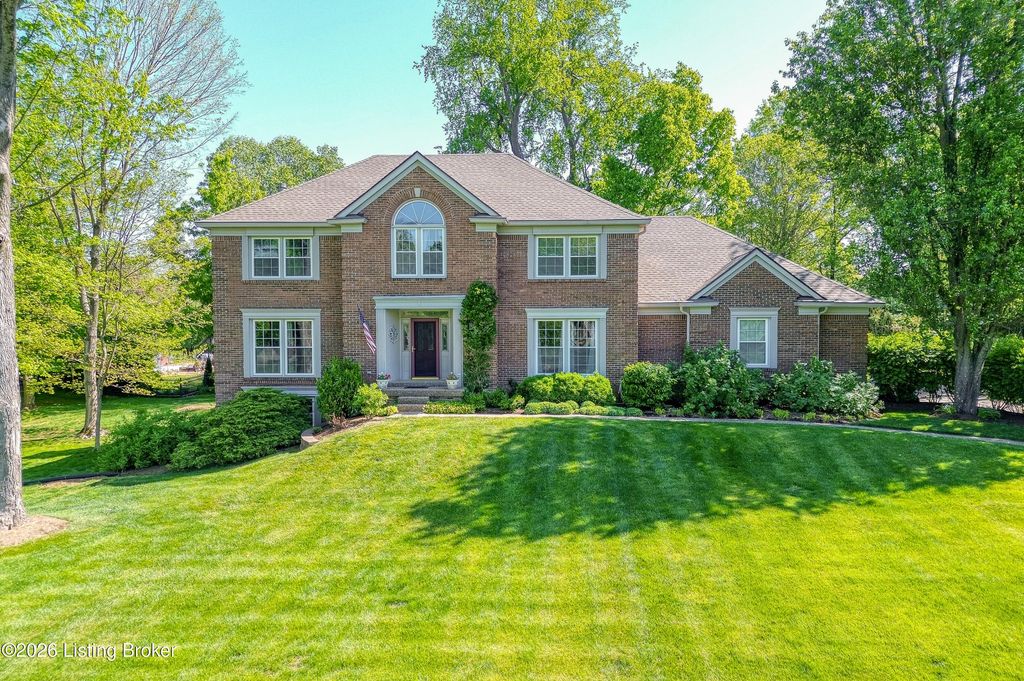 Photo of 4007 Maple Hurst Dr, Crestwood, KY 40014 (MLS # 1712067)