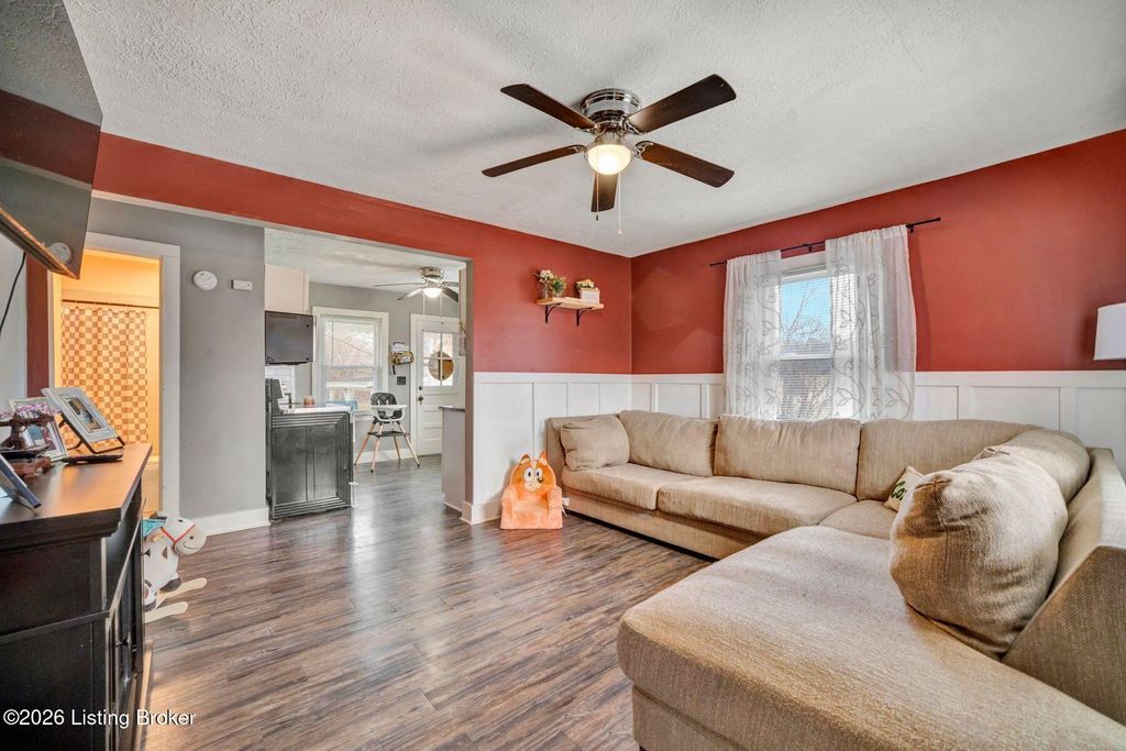 Photo of 7290 Beechland Ave, Louisville, KY 40258 (MLS # 1706637)