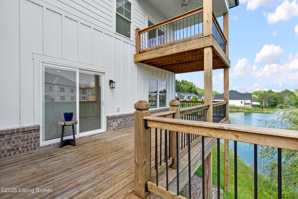 Photo of 14612 Reserve Park Pl, Louisville, KY 40299 (MLS # 1727073)