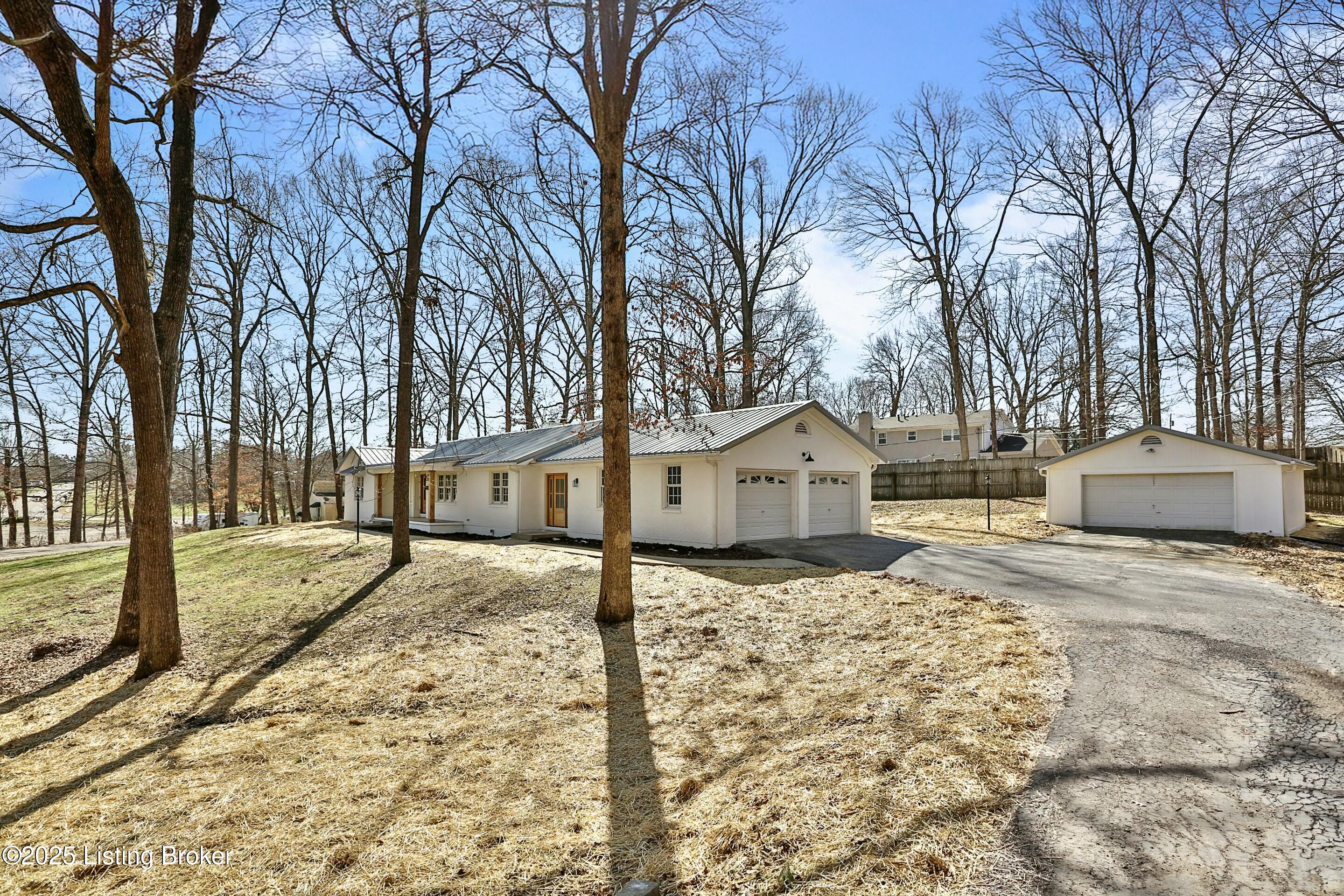 128 Park Ln, Lawrenceburg, Kentucky image 2