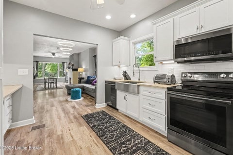 Tiny photo for 4517 S 3rd St, Louisville, KY 40214 (MLS # 1729625)