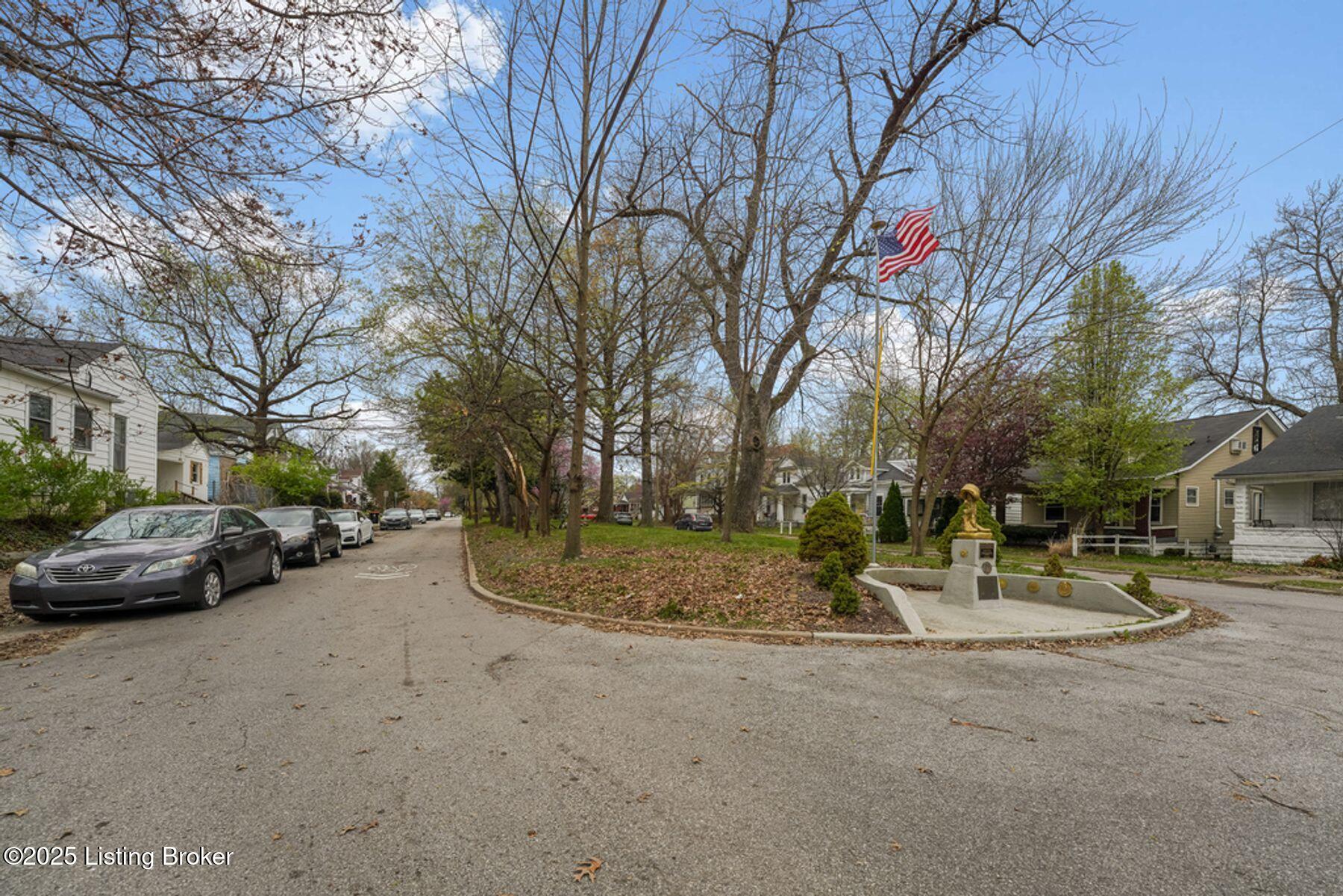 3923 S 2nd St, Louisville, Pennsylvania image 24