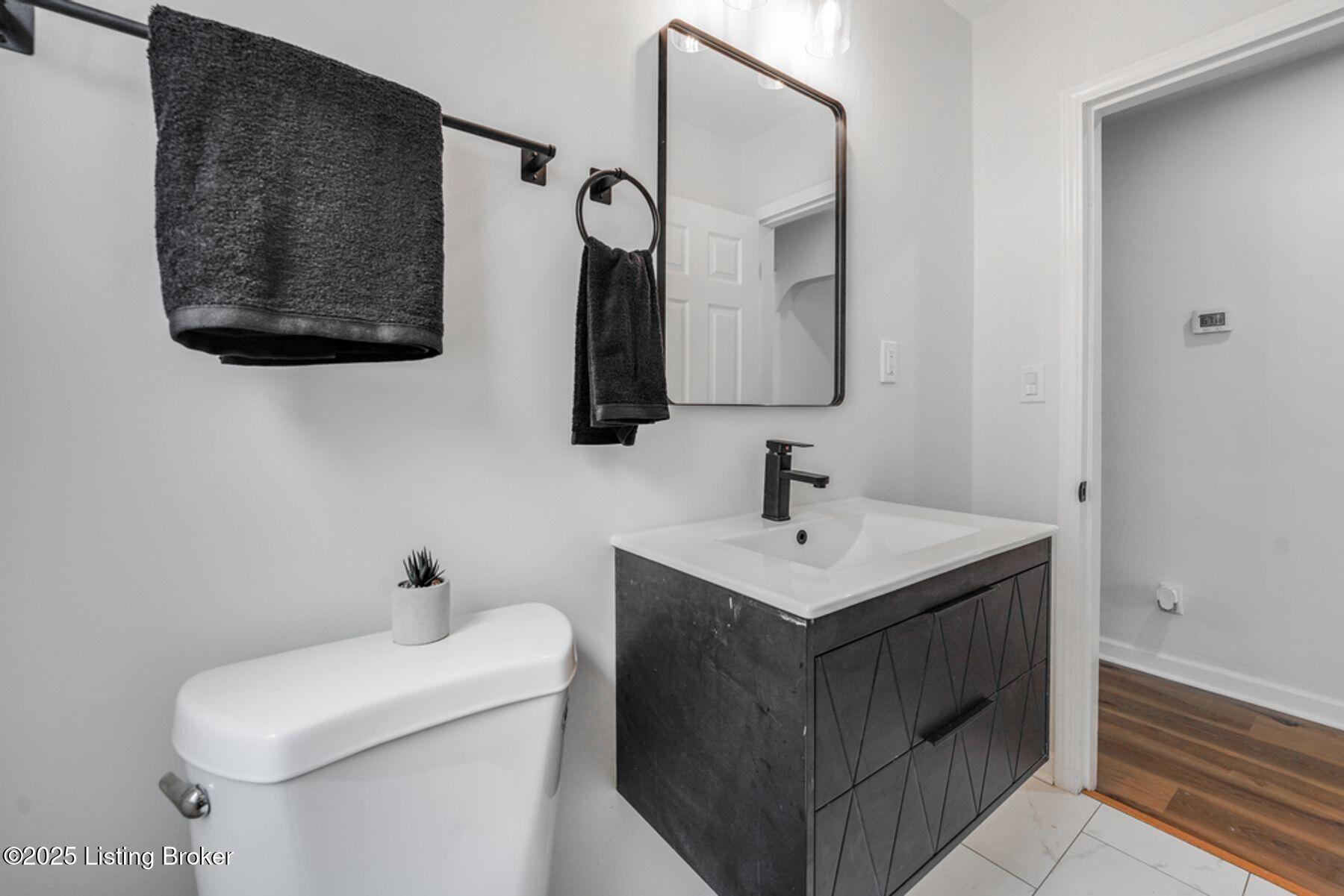 3923 S 2nd St, Louisville, Pennsylvania image 17