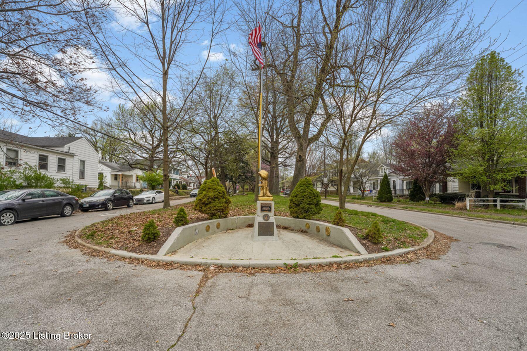 3923 S 2nd St, Louisville, Pennsylvania image 23