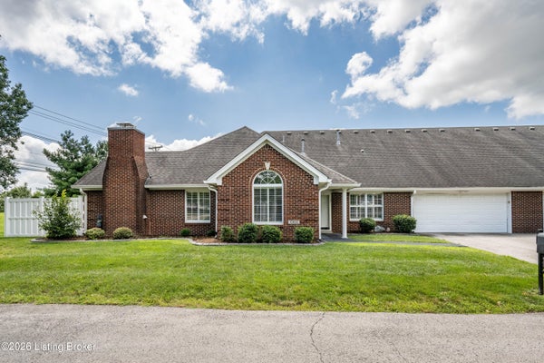 10602 AVENEL CT, LOUISVILLE, KY 40291 - Image b54fb4d4d6be6f3e5b3f2c709734be76/1733560775
