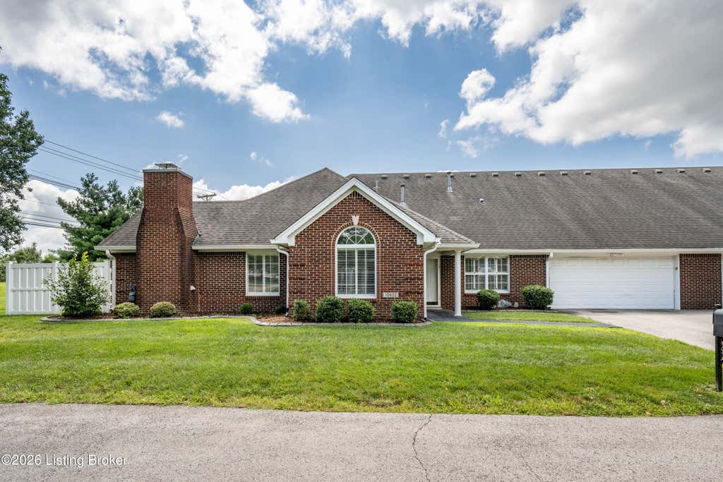 Photo of 10602 Avenel Ct, Louisville, KY 40291 (MLS # 1725694)