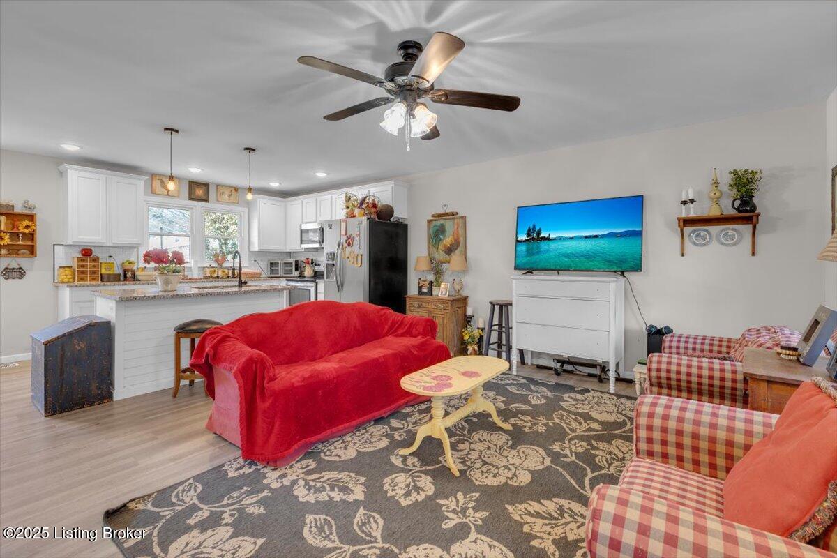 400 N 3rd Ave, La Grange, Kentucky image 3