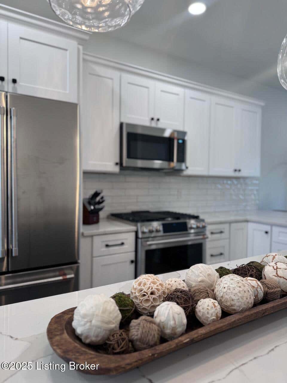 Photo of 7403 Park Vue Dr, Crestwood, KY 40014 (MLS # 1718049)