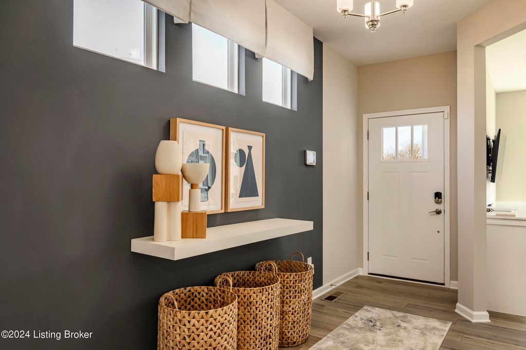 Photo of 4119 Bent Creek Dr, La Grange, KY 40031 (MLS # 1714130)