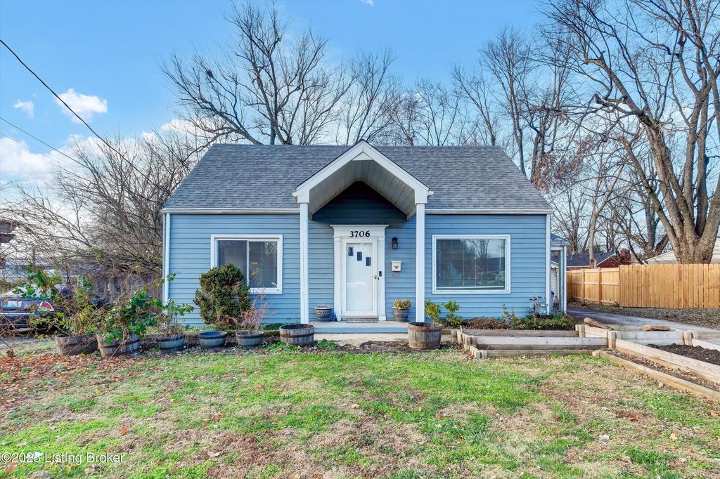 Photo of 3706 Luken Dr, Louisville, KY 40216 (MLS # 1705210)