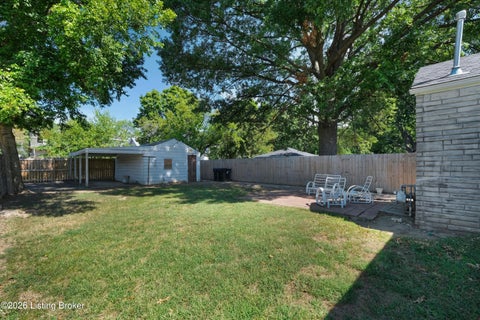 Tiny photo for 541 Brentwood Ave, Louisville, KY 40215 (MLS # 1729711)