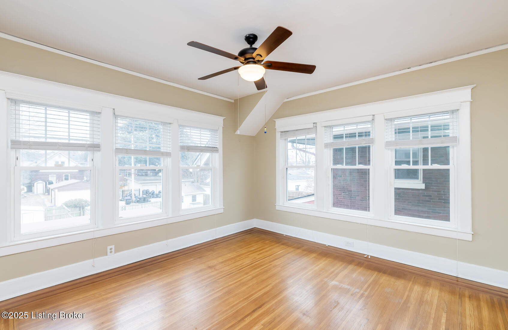 1860 Alfresco Pl, Louisville, Kentucky image 32