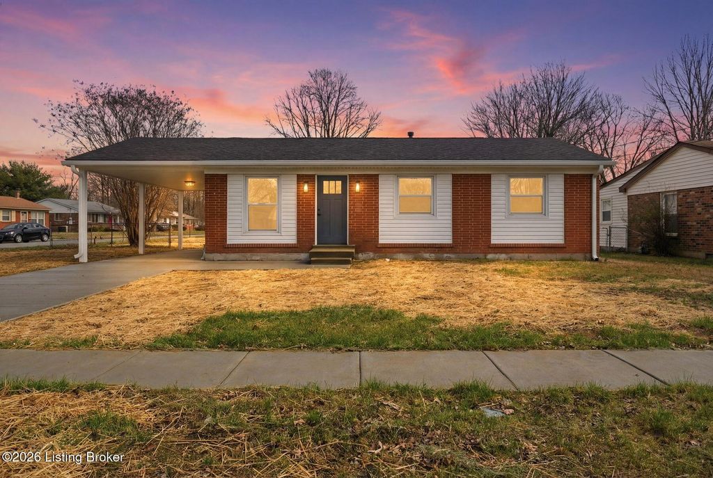 Photo of 6209 Dart Dr, Louisville, KY 40291 (MLS # 1712274)