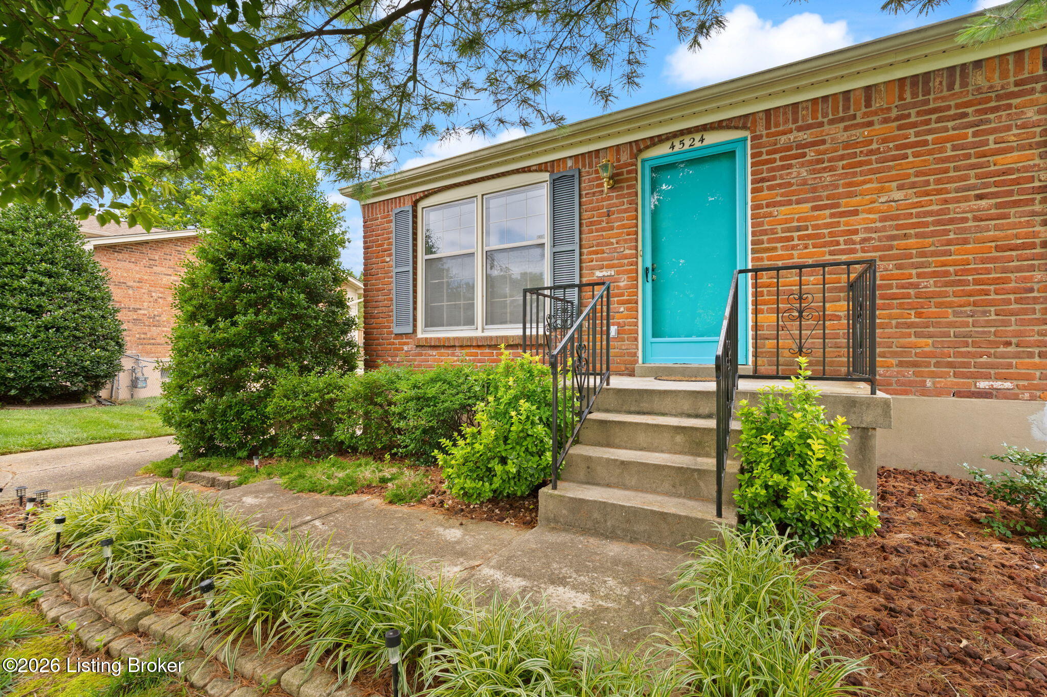 4524 Borney Cir