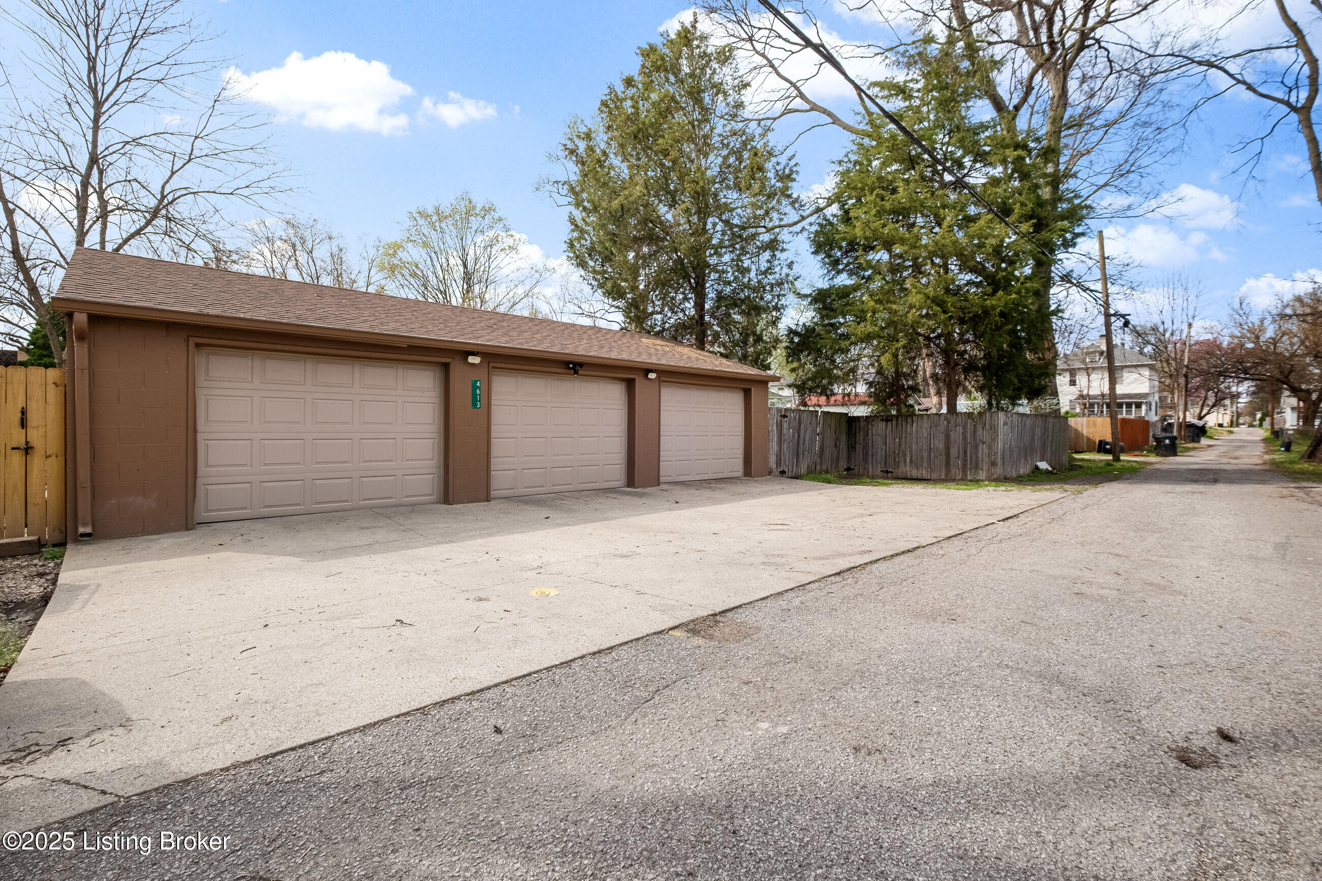 4613 S 2nd St, Louisville, Kentucky image 38