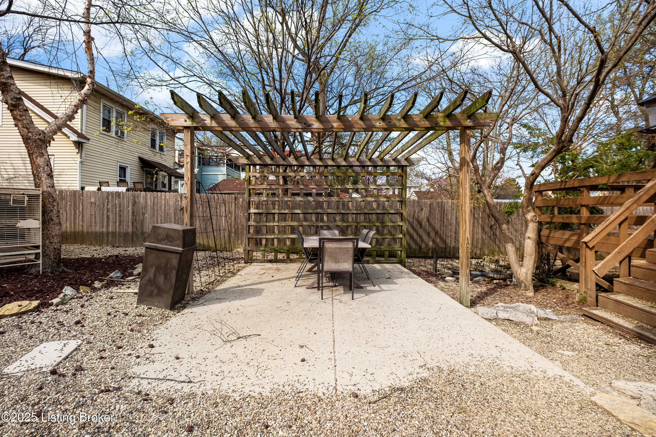 4613 S 2nd St, Louisville, Kentucky image 36