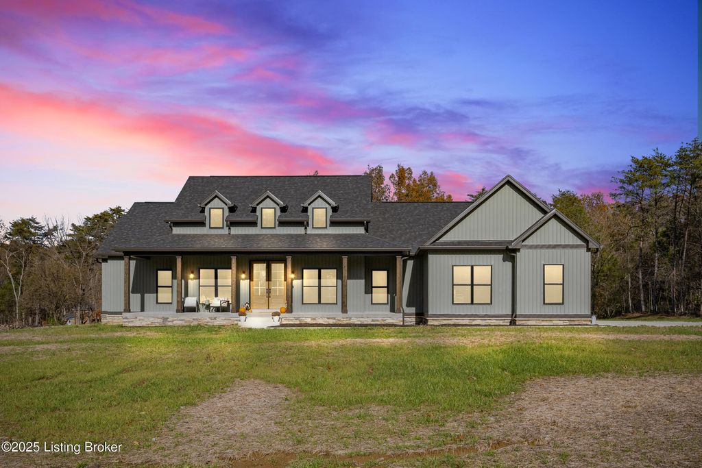 Photo of 1028 Fisher Ln, Mt Washington, KY 40047 (MLS # 1703599)