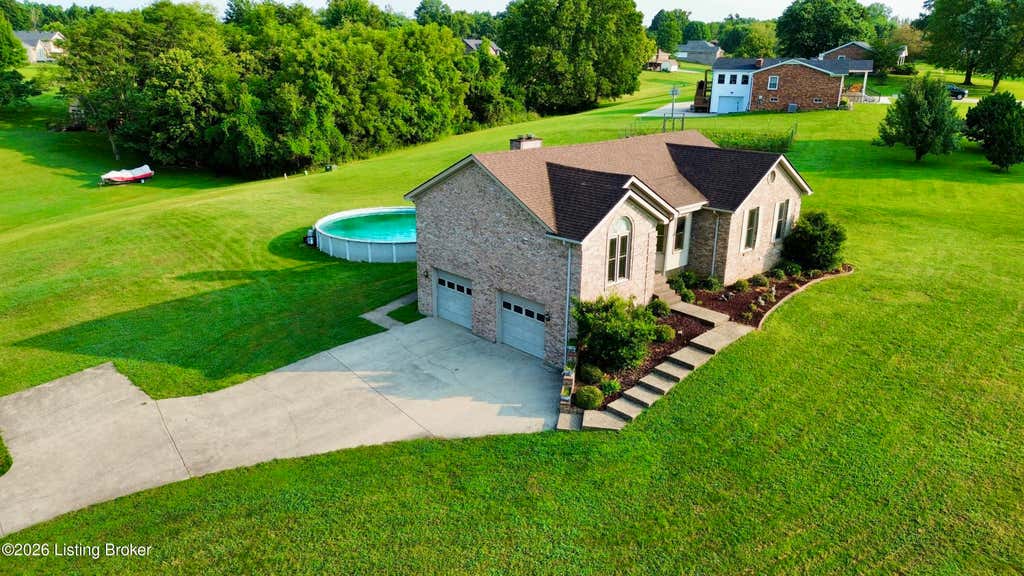 Photo of 354 Deacon Trace Rd, Taylorsville, KY 40071 (MLS # 1725829)