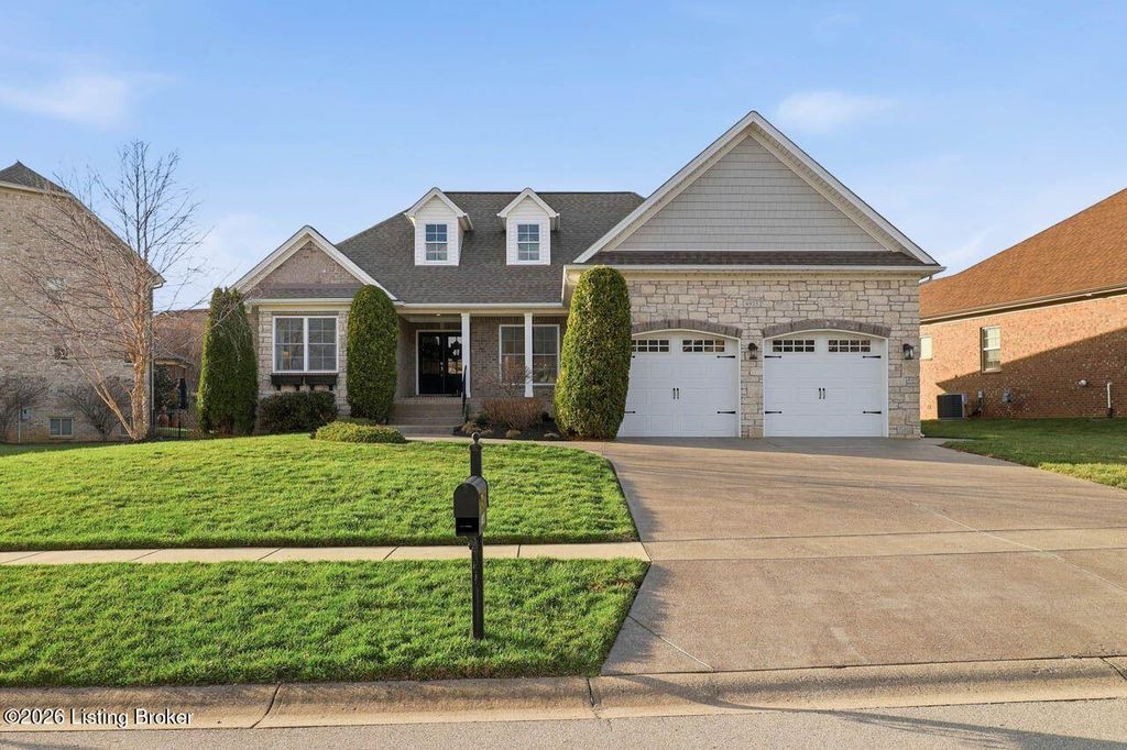 Photo of 4925 Carriage Pass Pl, Louisville, KY 40299 (MLS # 1710805)