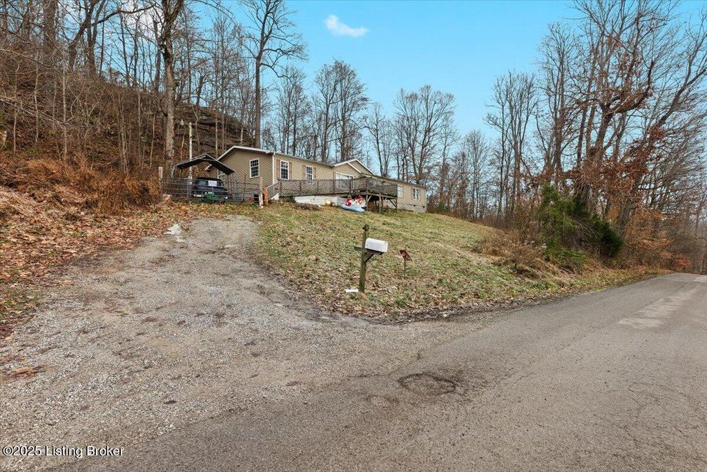 Photo of 592 J M Mercer Campsite Rd, Hudson, KY 40145 (MLS # 1705126)