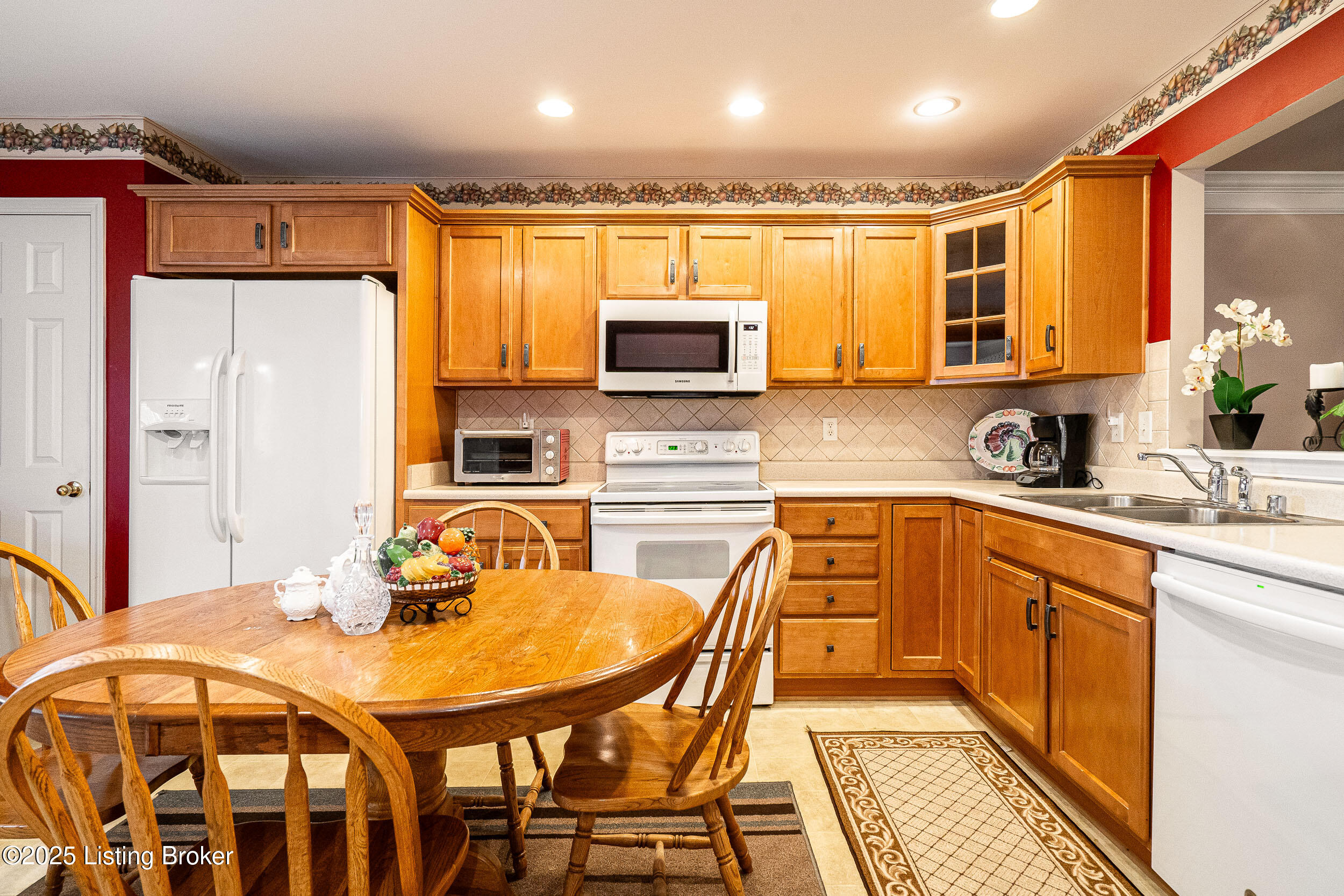 7256 Briscoe Vista Way, Louisville, Kentucky image 12