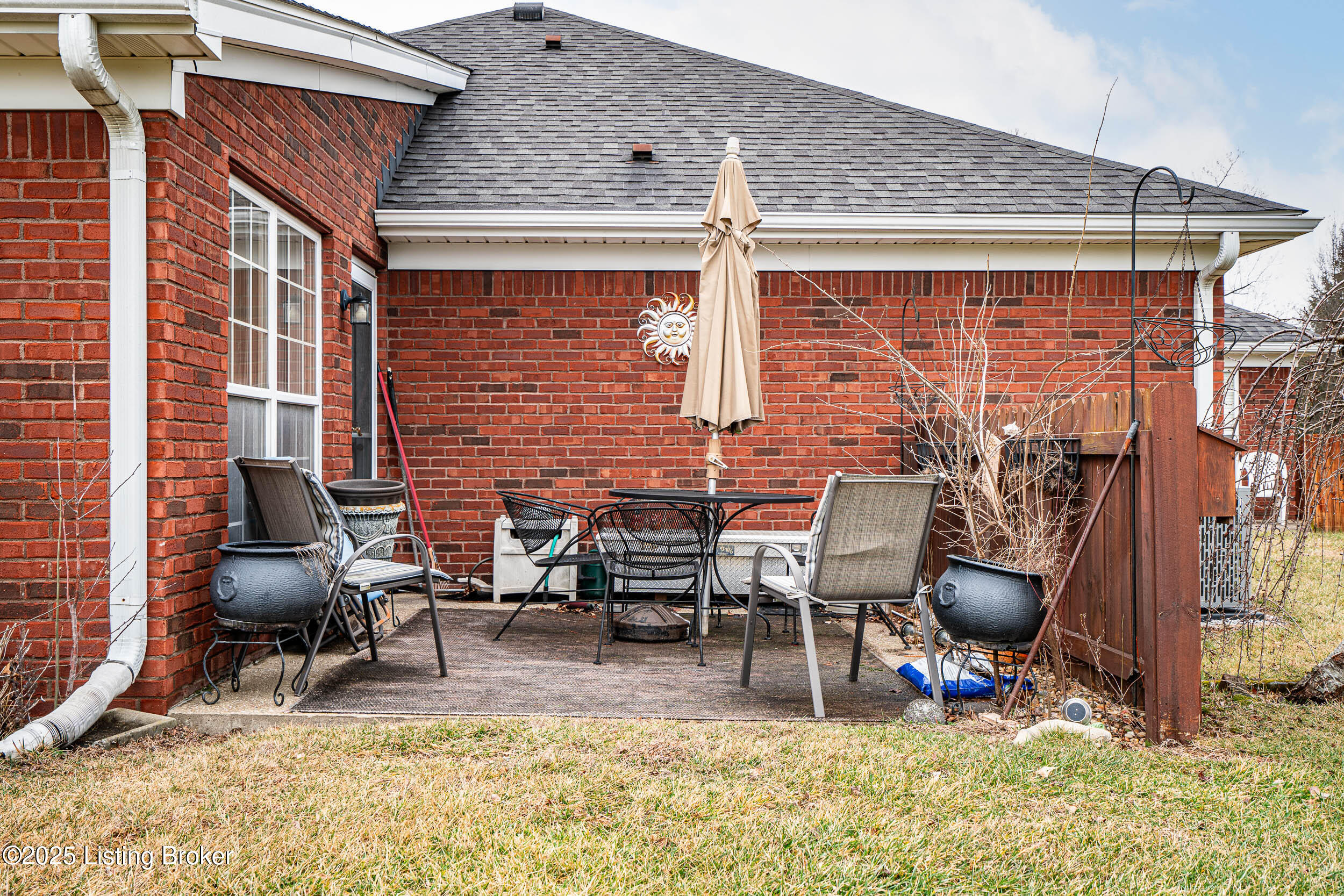 7256 Briscoe Vista Way, Louisville, Kentucky image 6
