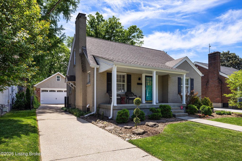 Photo of 3616 Dayton Ave, Louisville, KY 40207 (MLS # 1716460)