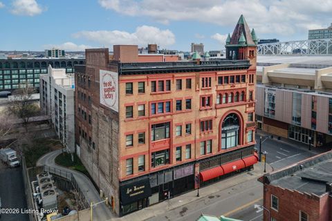 Photo of 133 S 3rd St #404, Louisville, KY 40202 (MLS # 1710021)