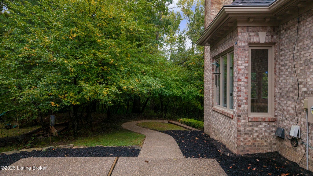 Photo of 5510 Timber Ridge Dr, Prospect, KY 40059 (MLS # 1730158)