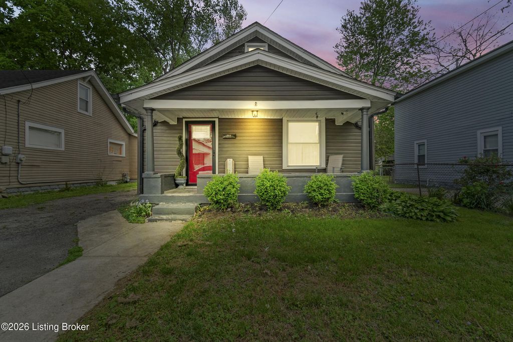 Photo of 1014 Sale Ave, Louisville, KY 40215 (MLS # 1714390)