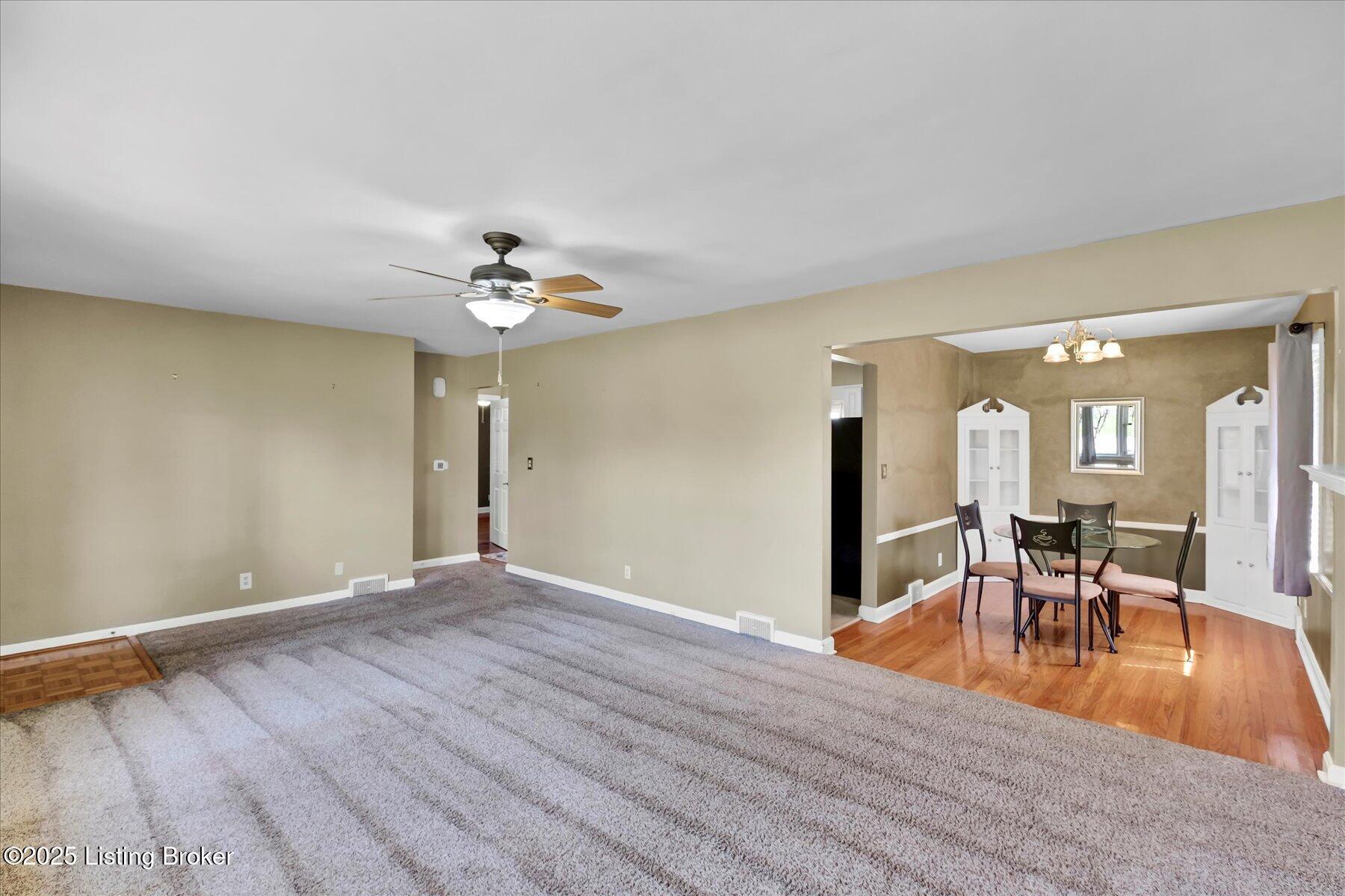4251 Regina Ln, Louisville, Pennsylvania image 7