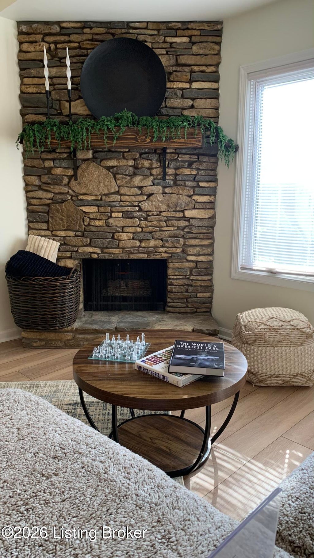 Photo of 278 Moser Rd, Louisville, KY 40223 (MLS # 1719743)