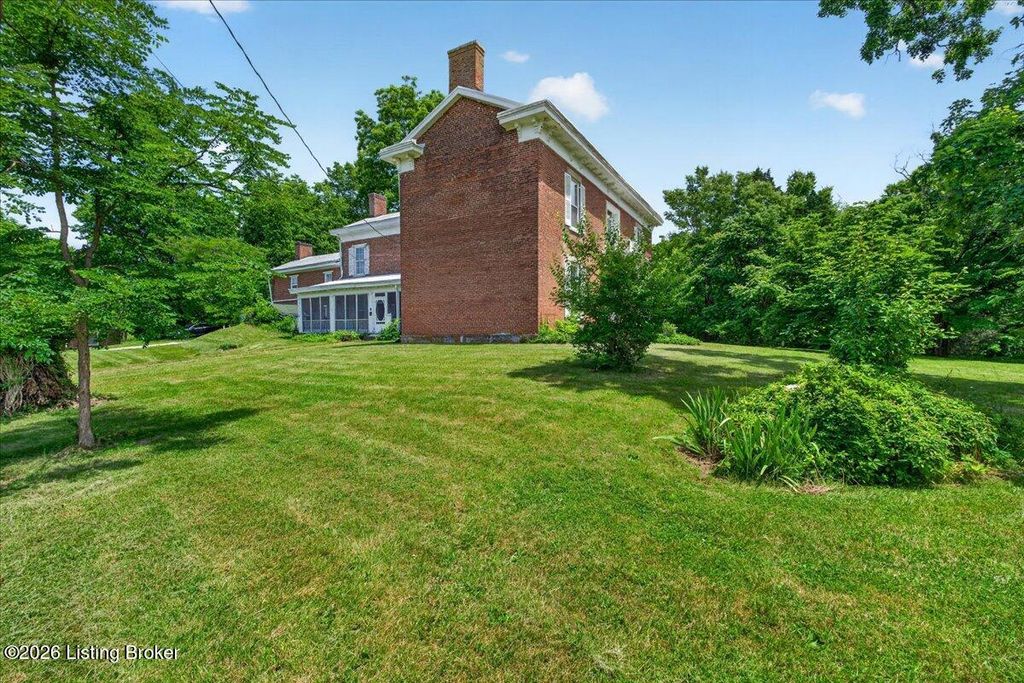 Photo of 10053 Shelbyville Rd, Simpsonville, KY 40067 (MLS # 1719199)