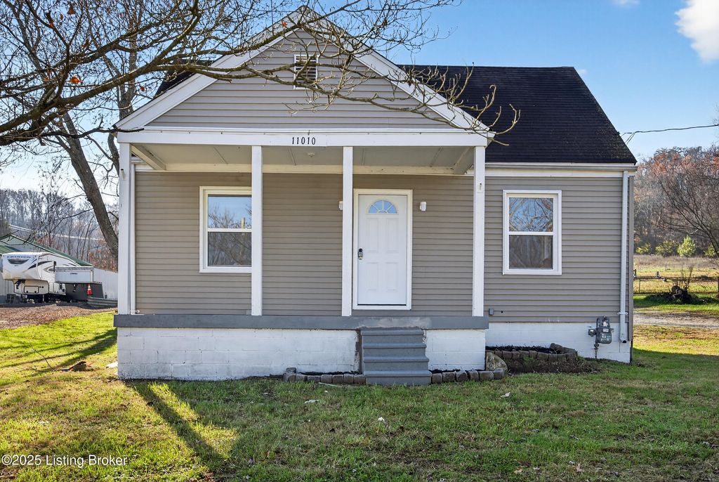 Photo of 11010 National Turnpike, Fairdale, KY 40118 (MLS # 1704624)