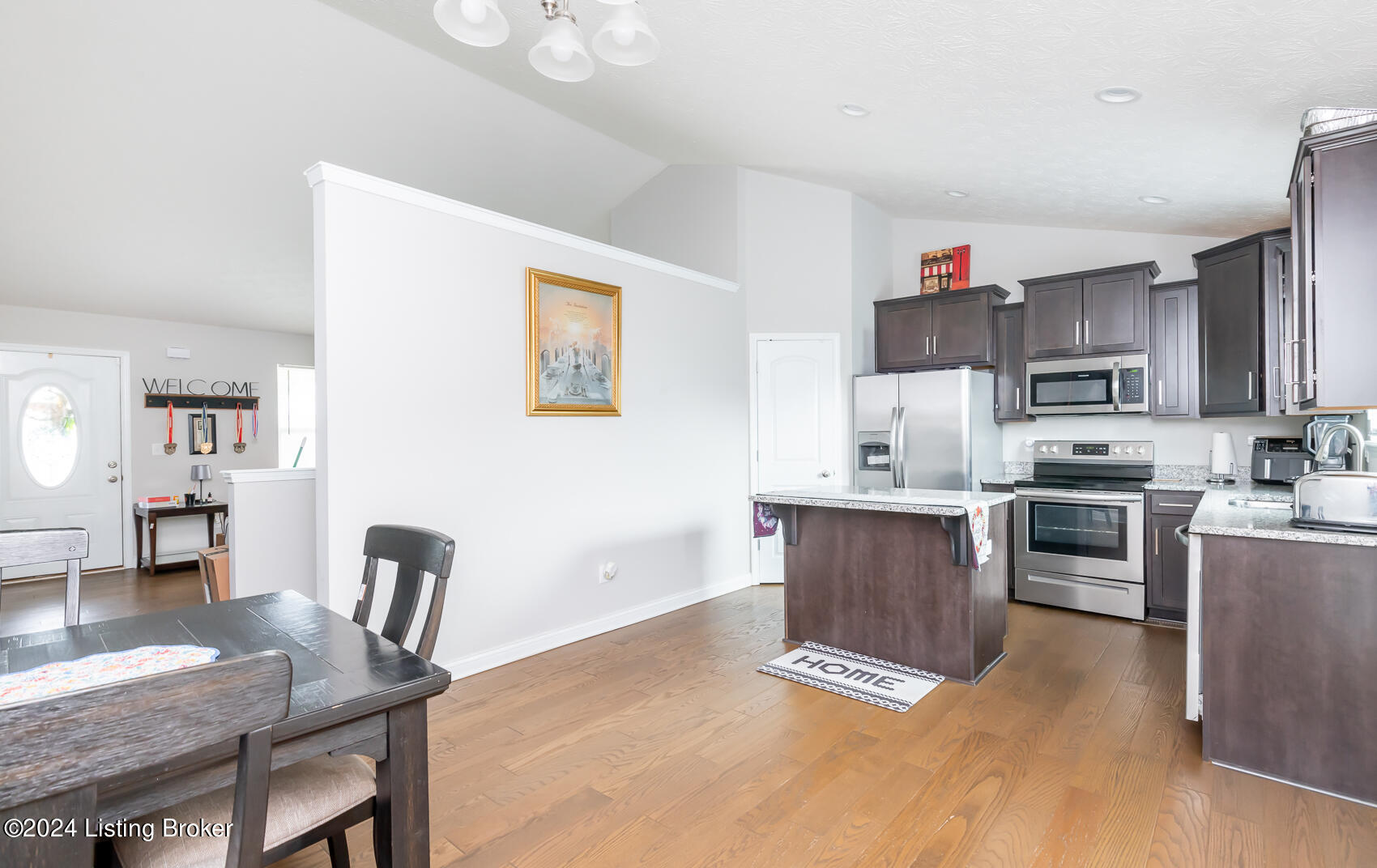 619 Napa Valley Ct, Vine Grove, Kentucky image 7