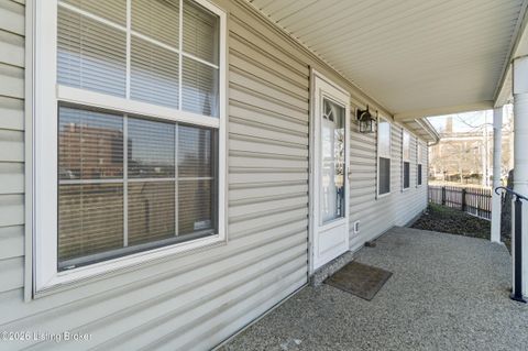 Tiny photo for 578 Lilly Ave, Louisville, KY 40217 (MLS # 1704752)