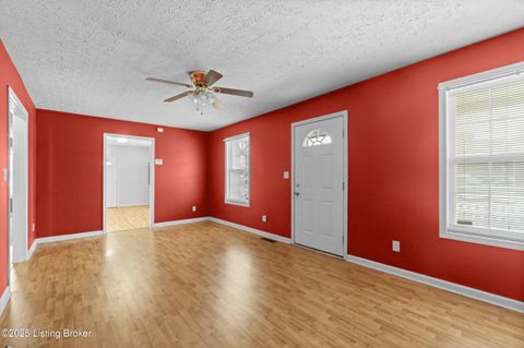 Tiny photo for 578 Lilly Ave, Louisville, KY 40217 (MLS # 1704752)