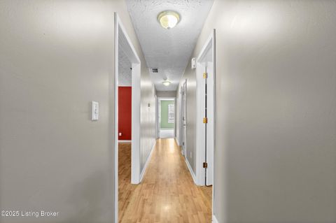 Tiny photo for 578 Lilly Ave, Louisville, KY 40217 (MLS # 1704752)