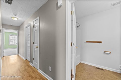 Tiny photo for 578 Lilly Ave, Louisville, KY 40217 (MLS # 1704752)