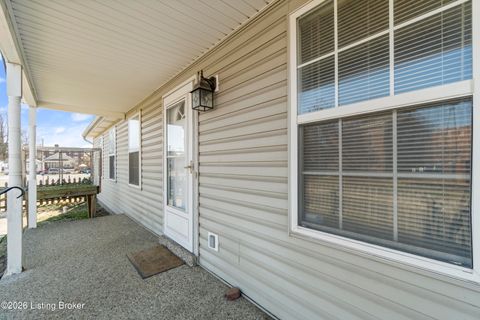 Tiny photo for 578 Lilly Ave, Louisville, KY 40217 (MLS # 1704752)