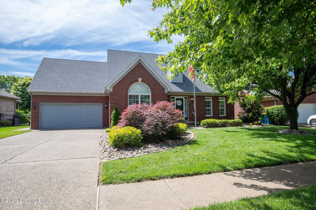 Photo of 13408 Forest Springs Dr, Louisville, KY 40245 (MLS # 1716554)