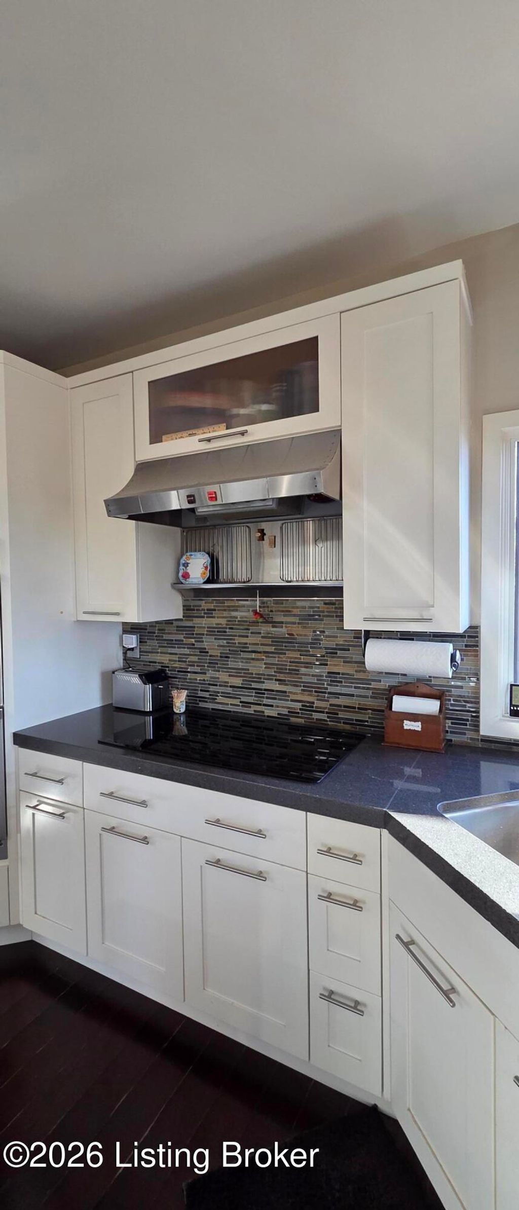 Photo of 2802 Mockingbird Ct, Prospect, KY 40059 (MLS # 1712346)