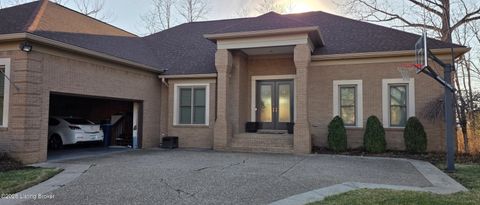 Photo of 2802 Mockingbird Ct, Prospect, KY 40059 (MLS # 1712346)