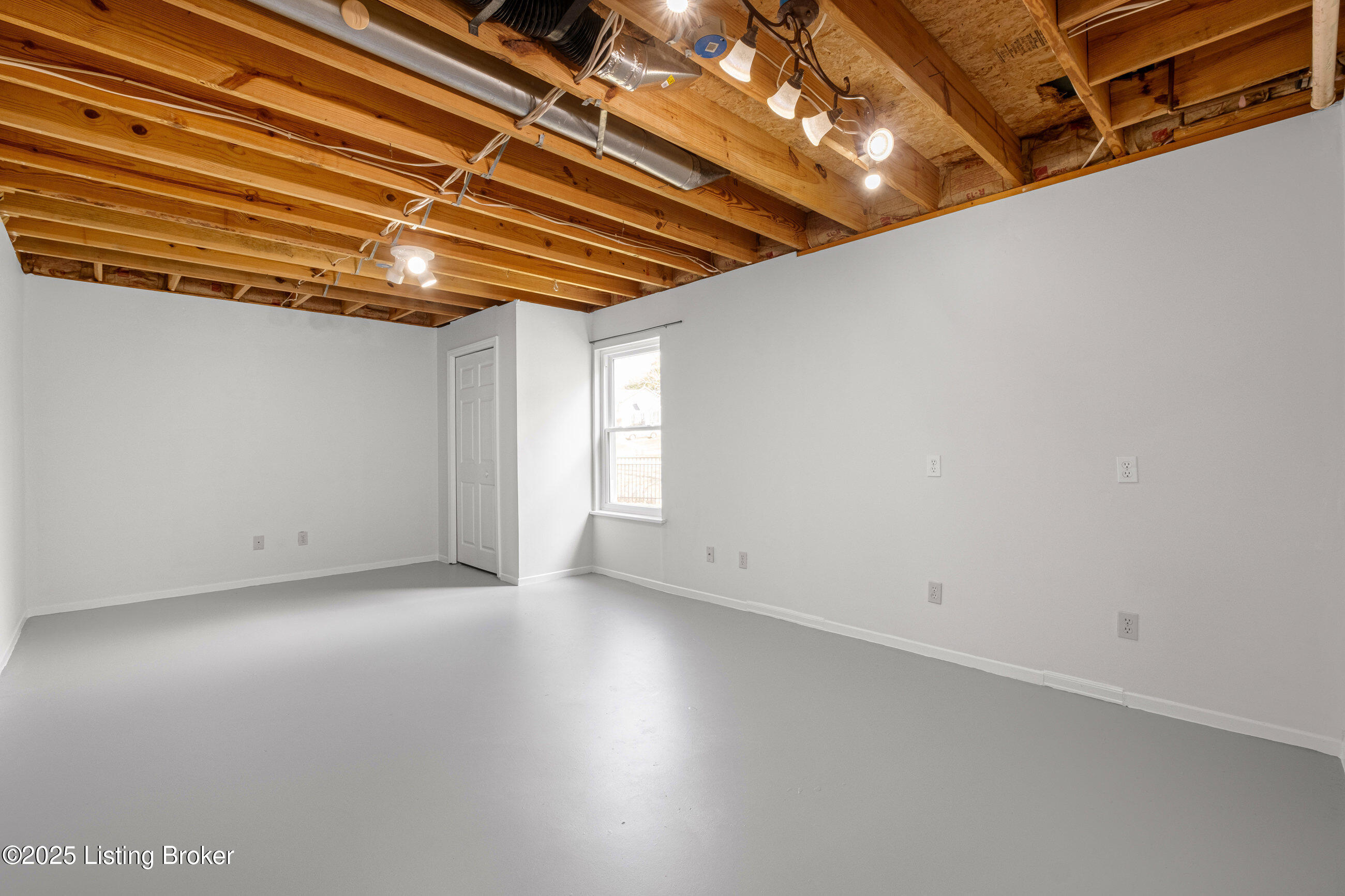 235 Rolling Ridge Way, Simpsonville, Kentucky image 34
