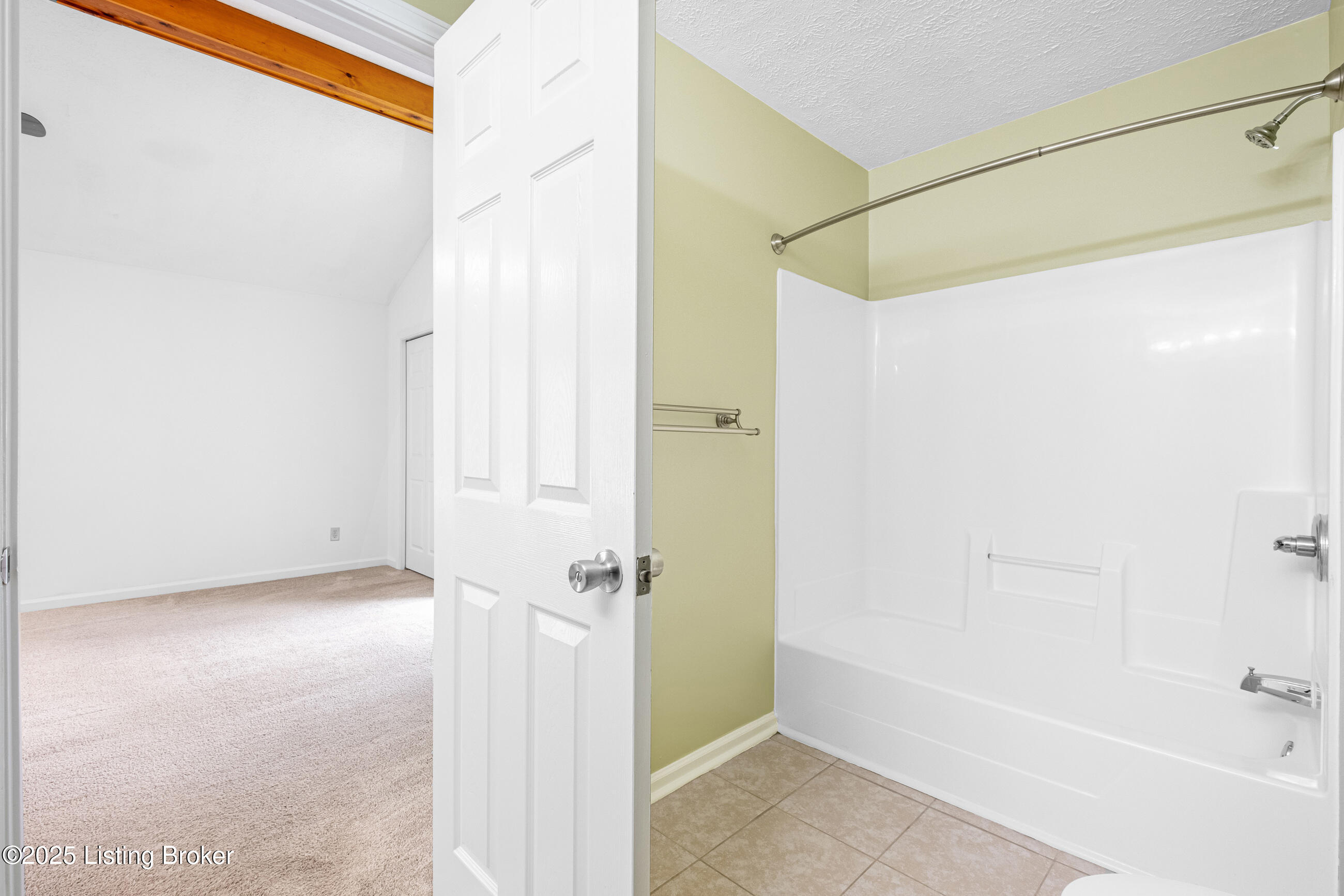 235 Rolling Ridge Way, Simpsonville, Kentucky image 24