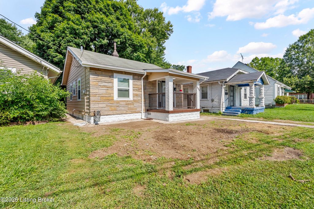 Photo of 1608 S 25th St, Louisville, KY 40210 (MLS # 1723774)