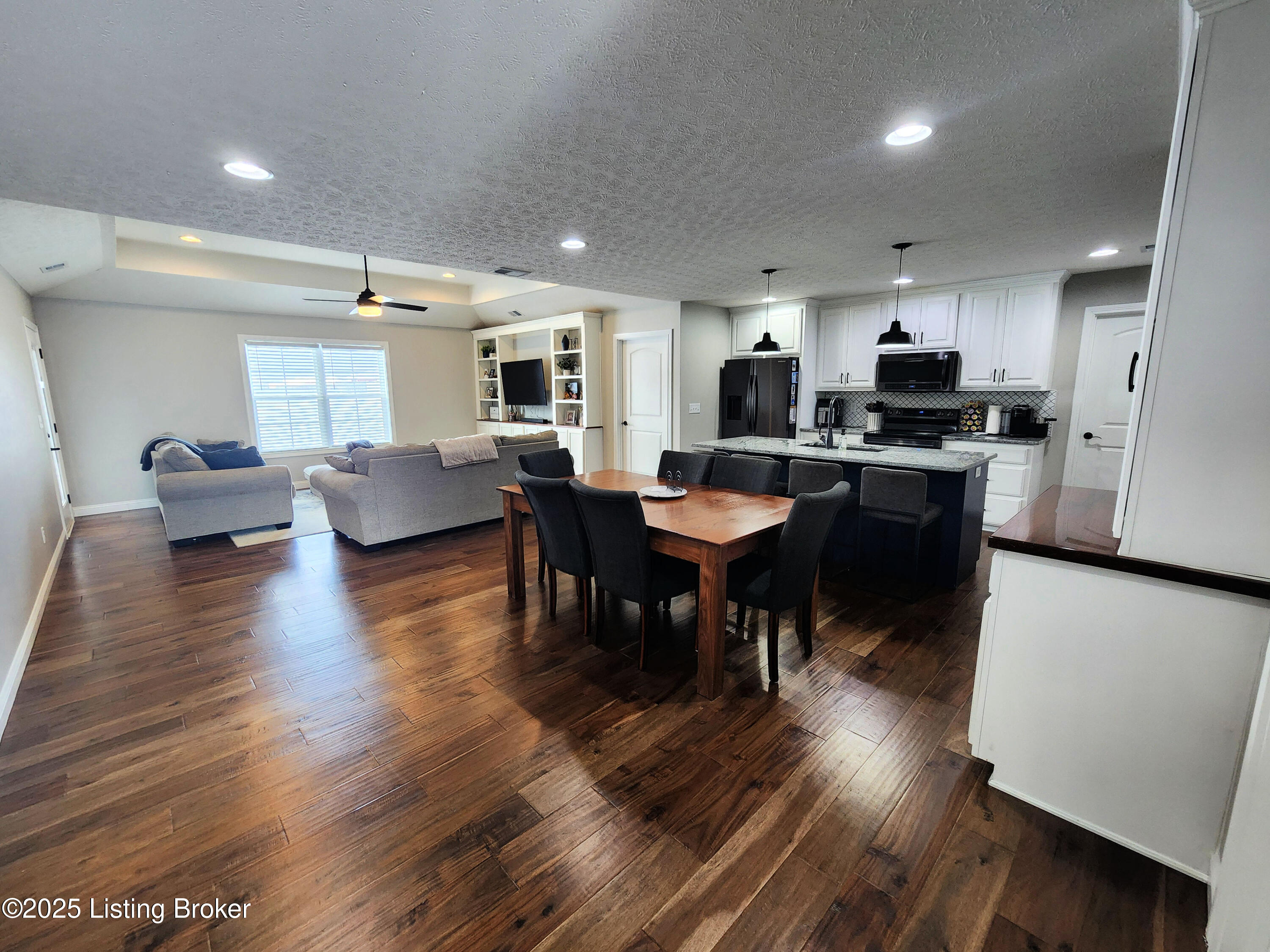 202 Elizabeth Way, Bardstown, Kentucky image 2
